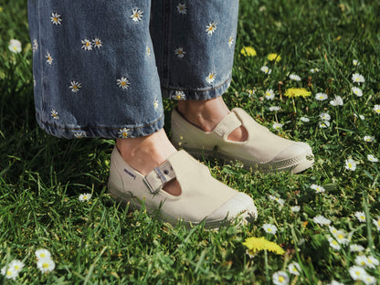 94475-210-M | PAMPA MARY-JANE WASHED | SAHARA