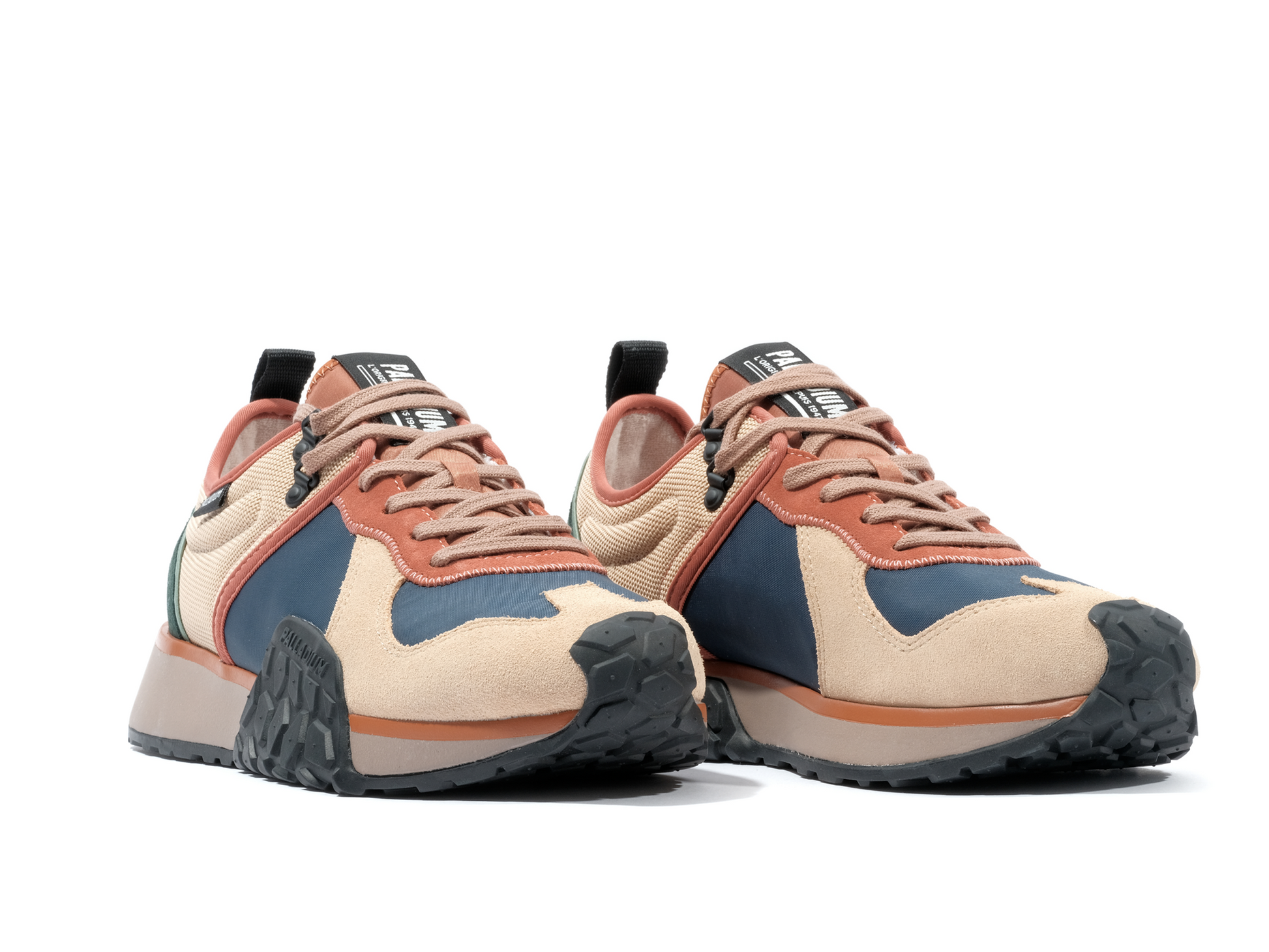 TROOP RUNNER
